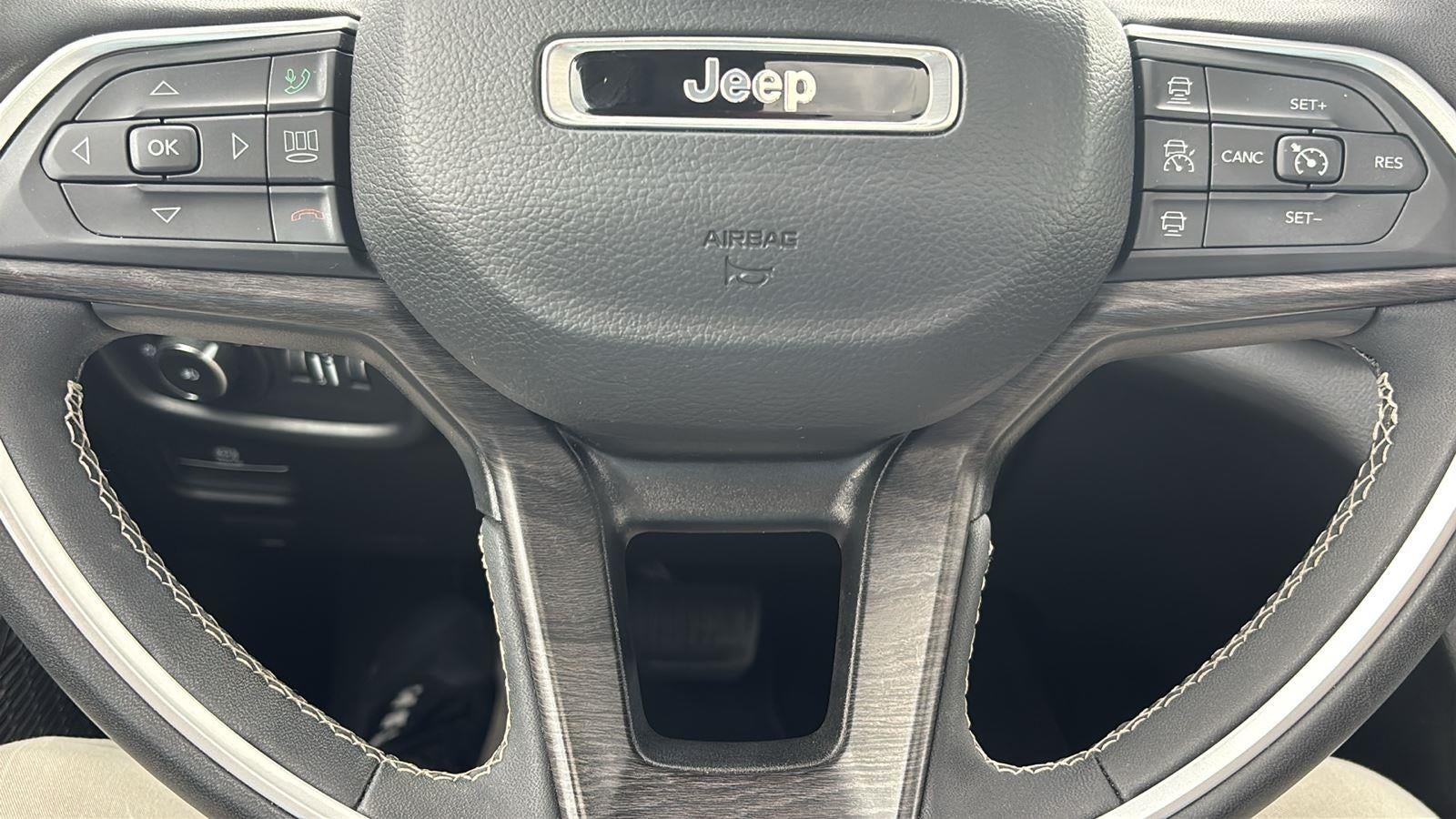 2024 Jeep Grand Cherokee L Limited 4x2