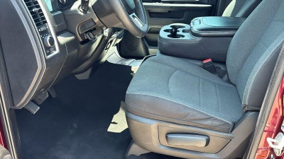 2024 RAM 1500 Classic Warlock Crew Cab 4x2 5'7" Box