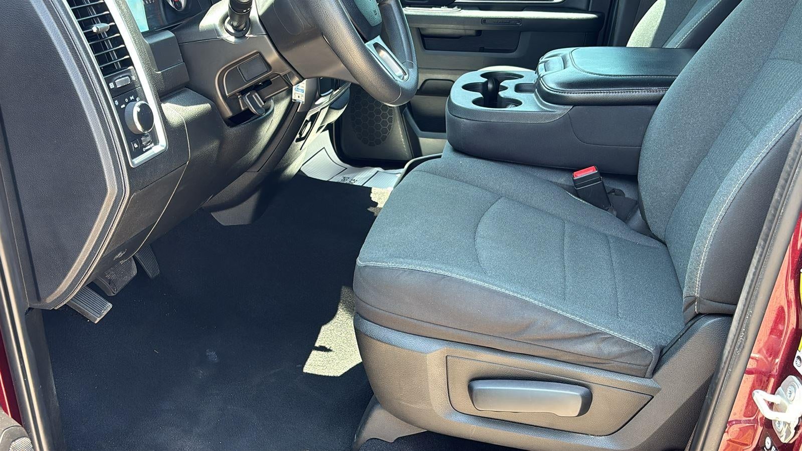 2024 RAM 1500 Classic Warlock Crew Cab 4x2 5'7" Box