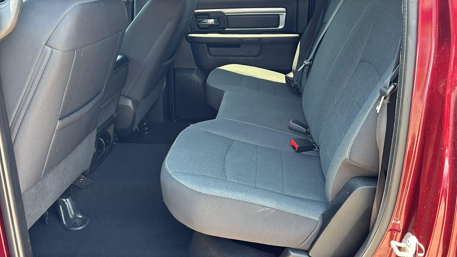2024 RAM 1500 Classic Warlock Crew Cab 4x2 5'7" Box