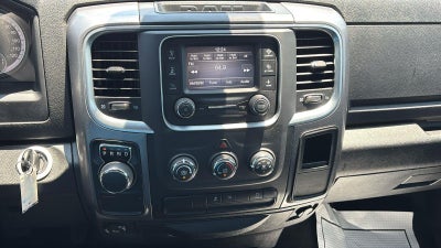 2024 RAM 1500 Classic Warlock Crew Cab 4x2 5'7" Box