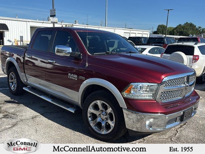 2017 RAM 1500 Laramie Crew Cab 4x2 5'7" Box