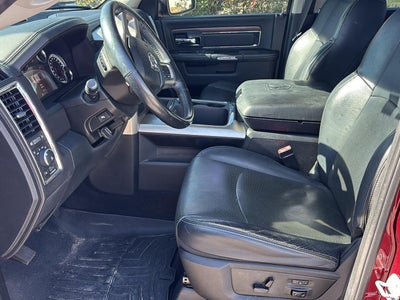 2017 RAM 1500 Laramie Crew Cab 4x2 5'7" Box