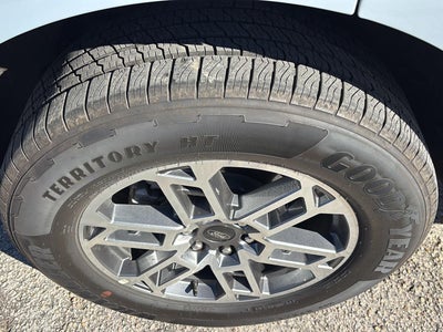 2026 Ford Expedition Active