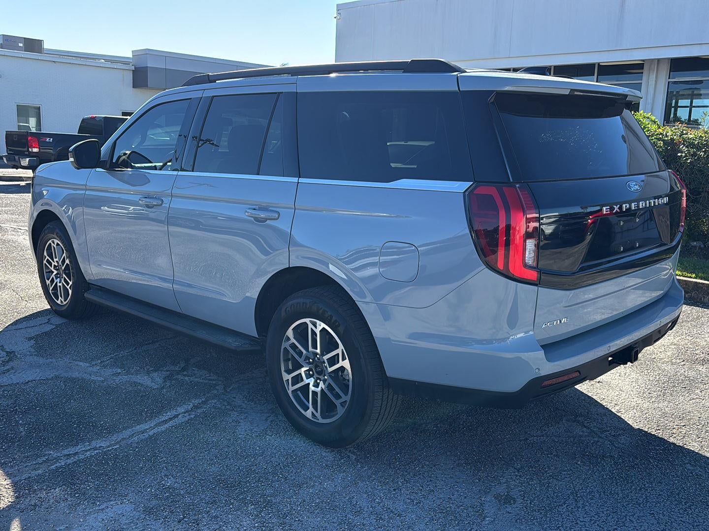 2026 Ford Expedition Active