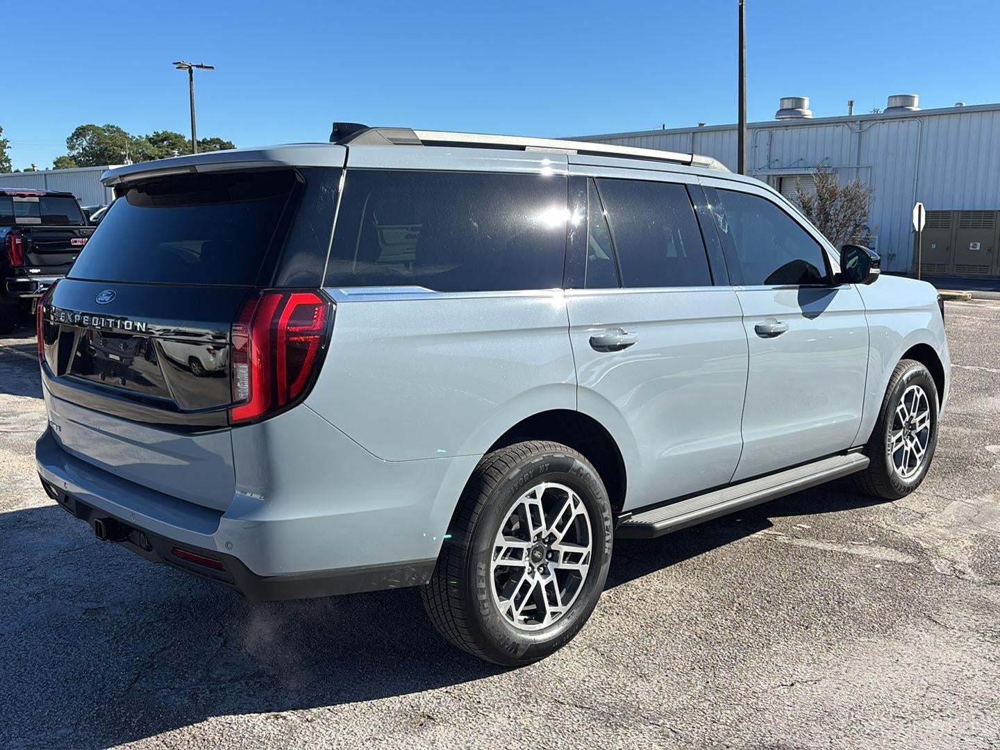2026 Ford Expedition Active