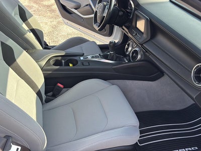 2017 Chevrolet Camaro 1LS