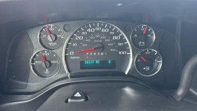2025 Chevrolet Express Passenger 3500 1LT