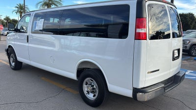 2025 Chevrolet Express Passenger 3500 1LT