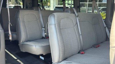 2025 Chevrolet Express Passenger 1LT