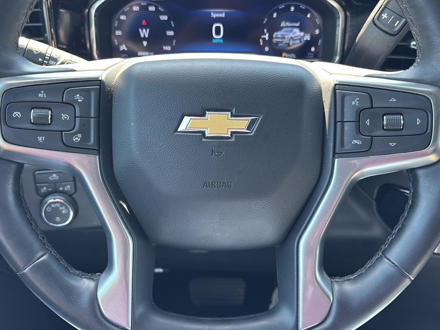 2024 Chevrolet Silverado 1500 LT (2FL)