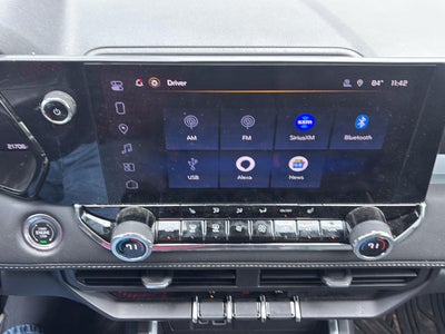 2025 Chevrolet Colorado WT/LT