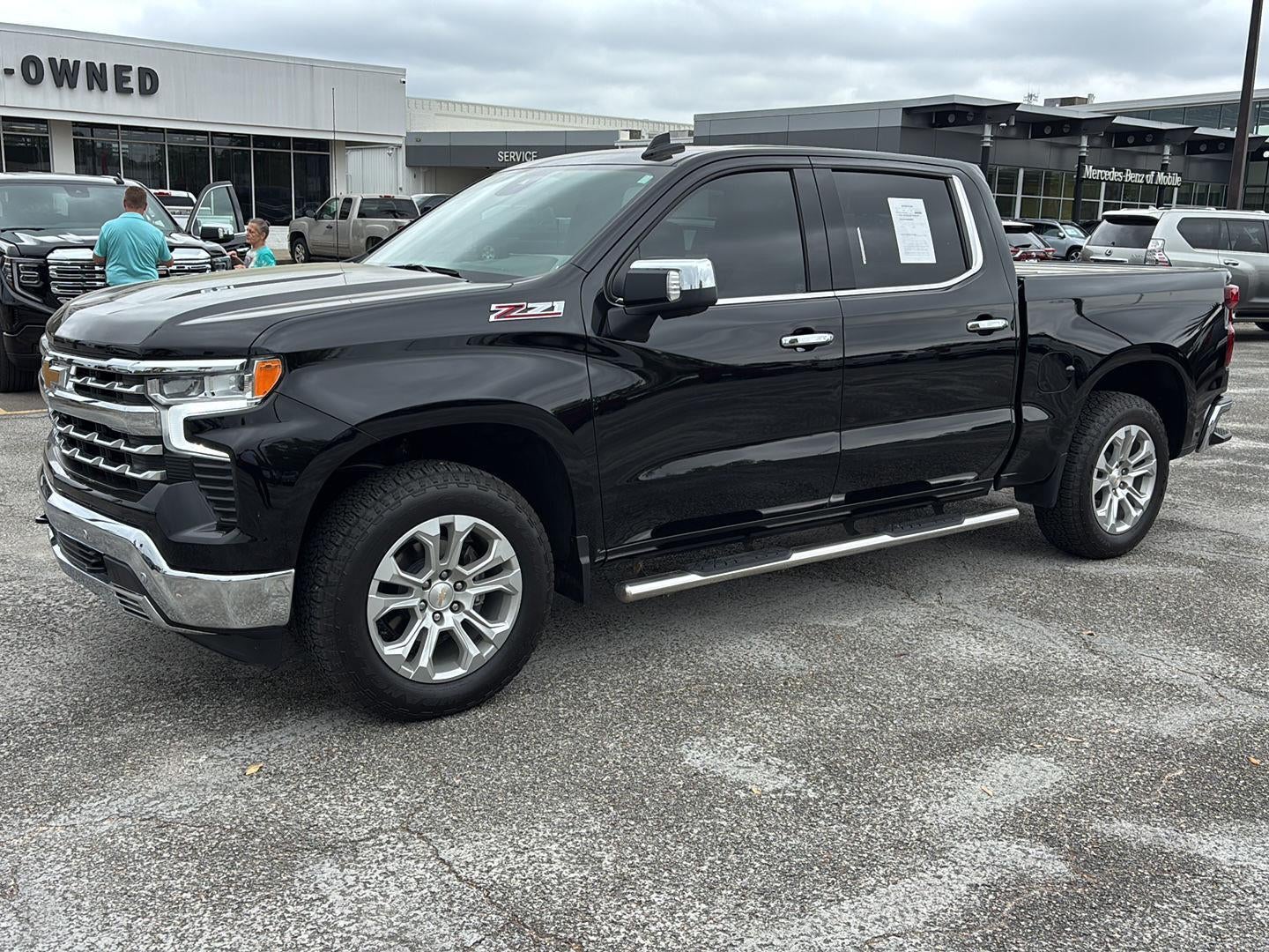 2024 Chevrolet Silverado 1500 LTZ