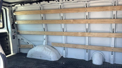 2024 Chevrolet Express Cargo 2500 WT