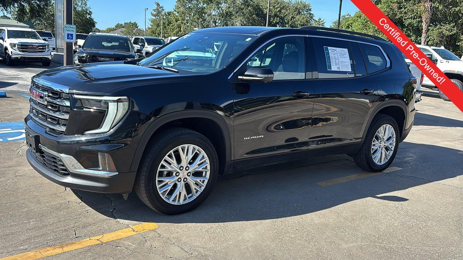 2024 GMC Acadia Elevation