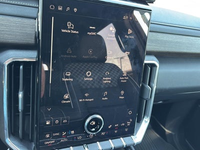 2025 GMC Acadia Denali