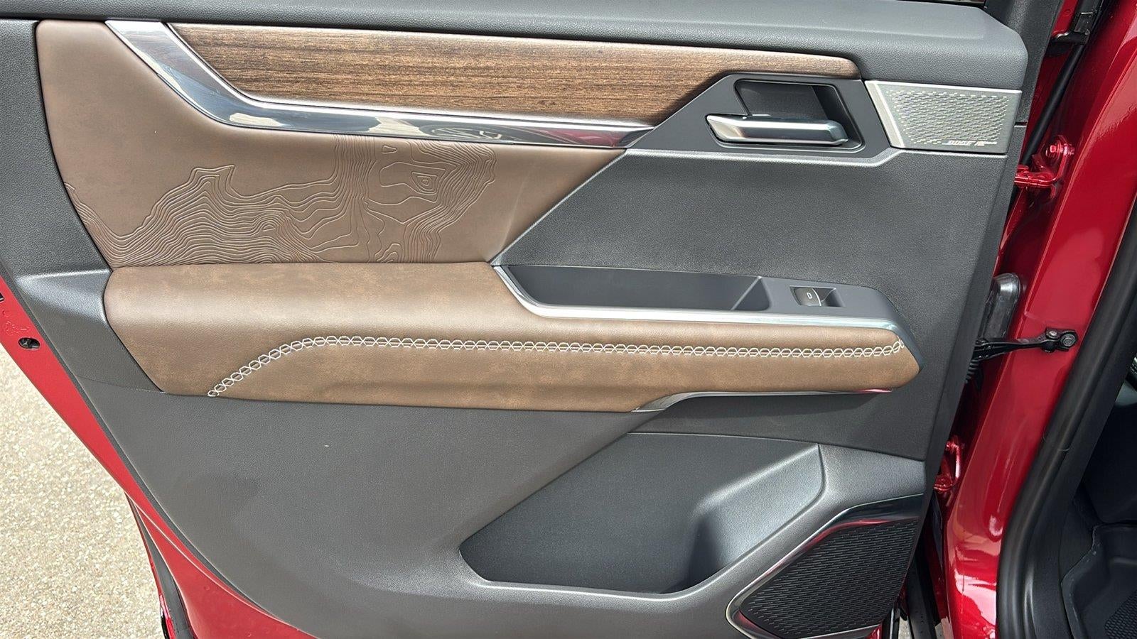 2027 GMC Acadia Denali Ultimate