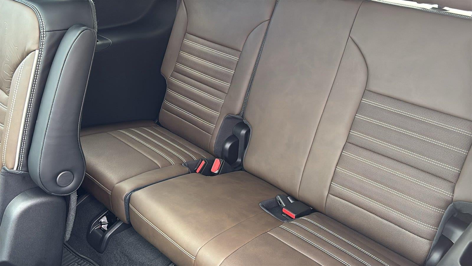 2027 GMC Acadia Denali Ultimate