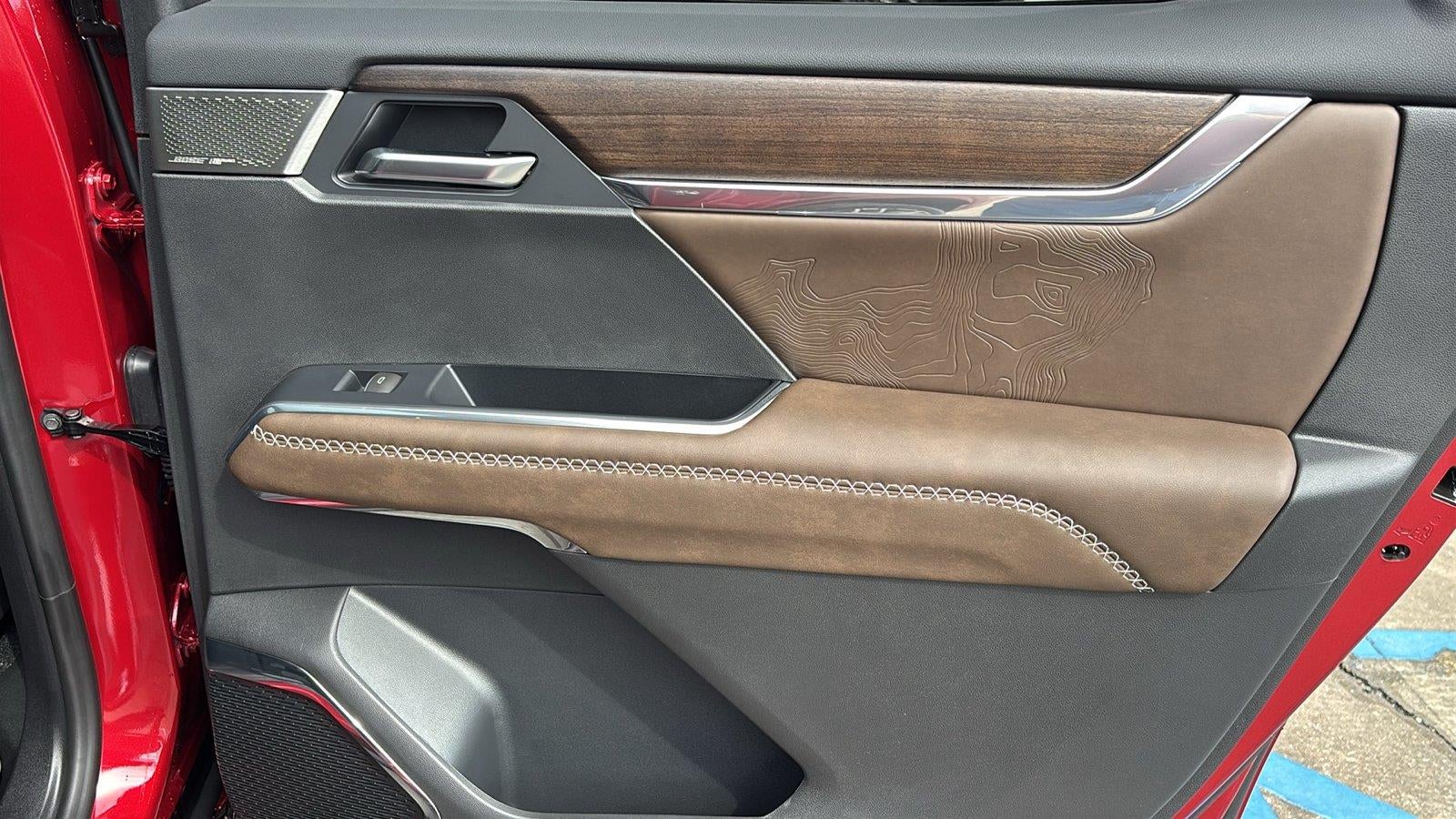 2027 GMC Acadia Denali Ultimate