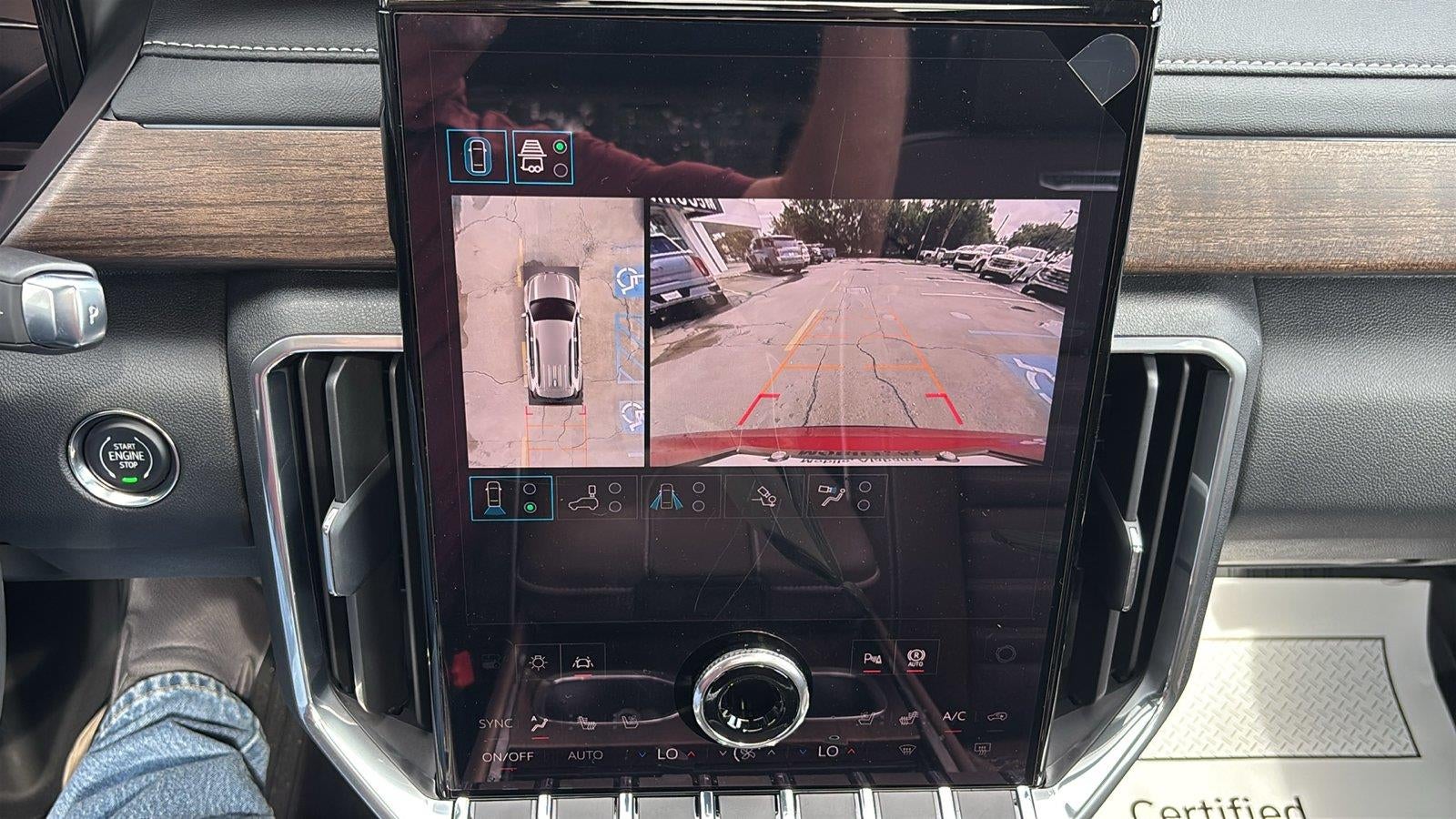 2027 GMC Acadia Denali Ultimate