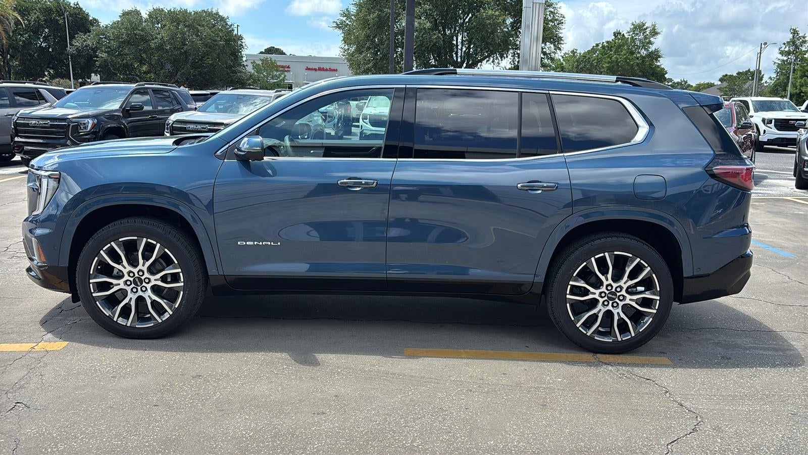 2026 GMC Acadia Denali Ultimate