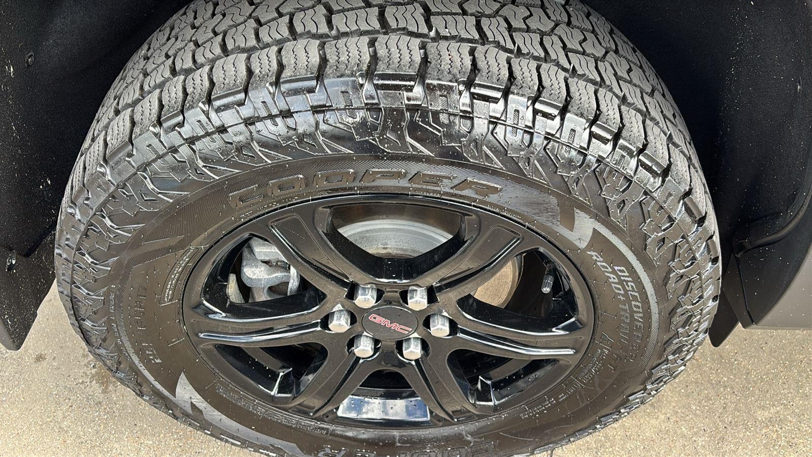 2020 GMC Acadia AT4 - Photo 10