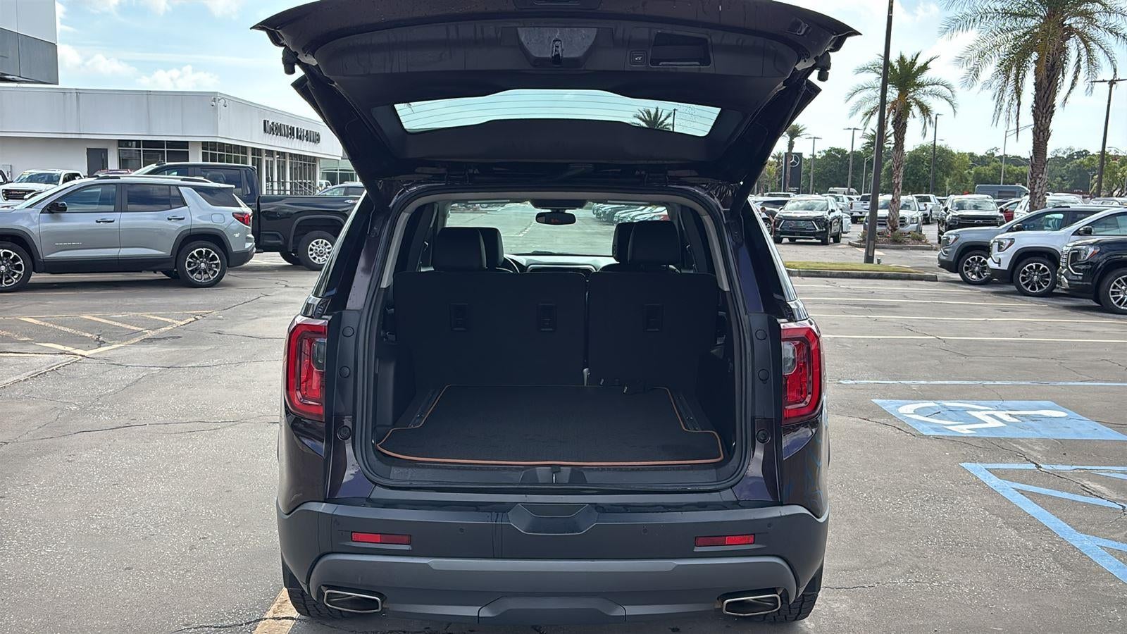 2020 GMC Acadia AT4