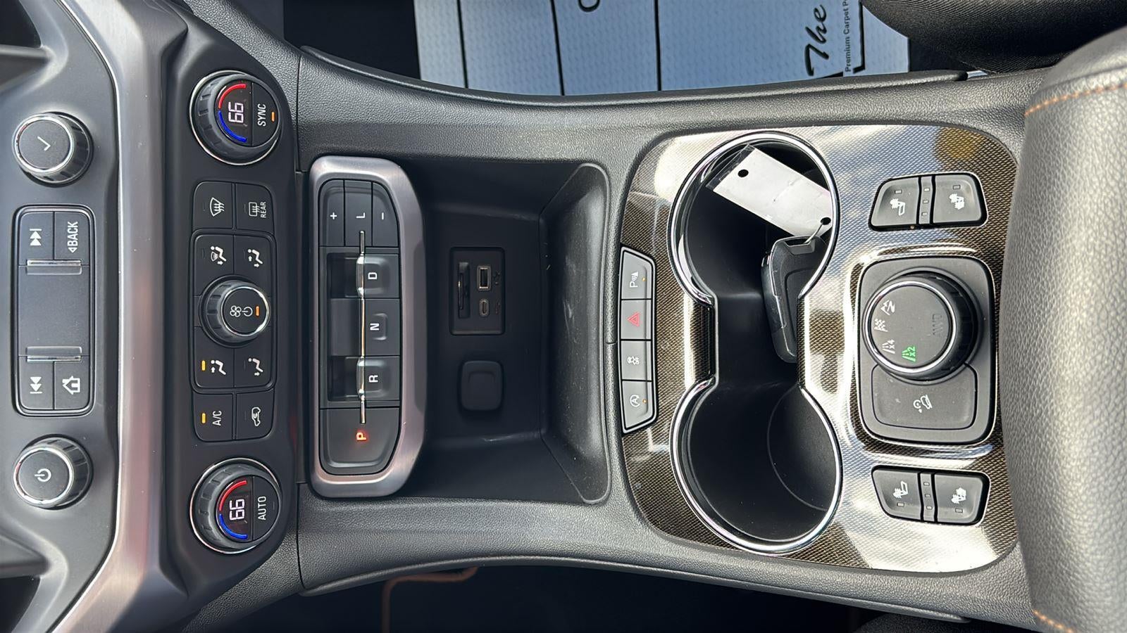 2020 GMC Acadia AT4