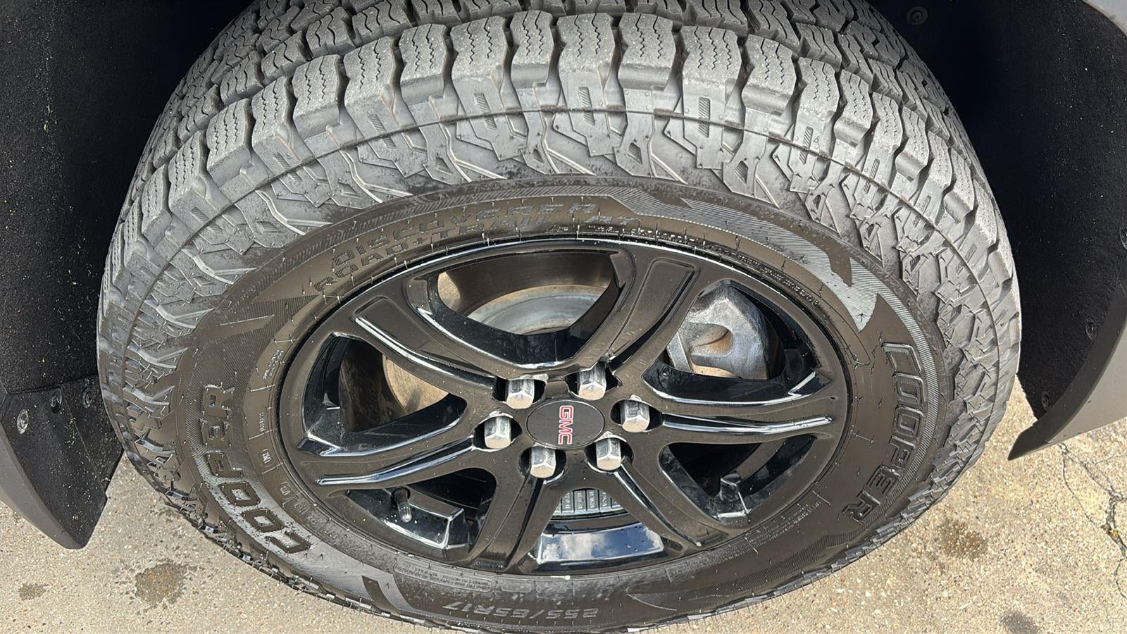 2020 GMC Acadia AT4 - Photo 9