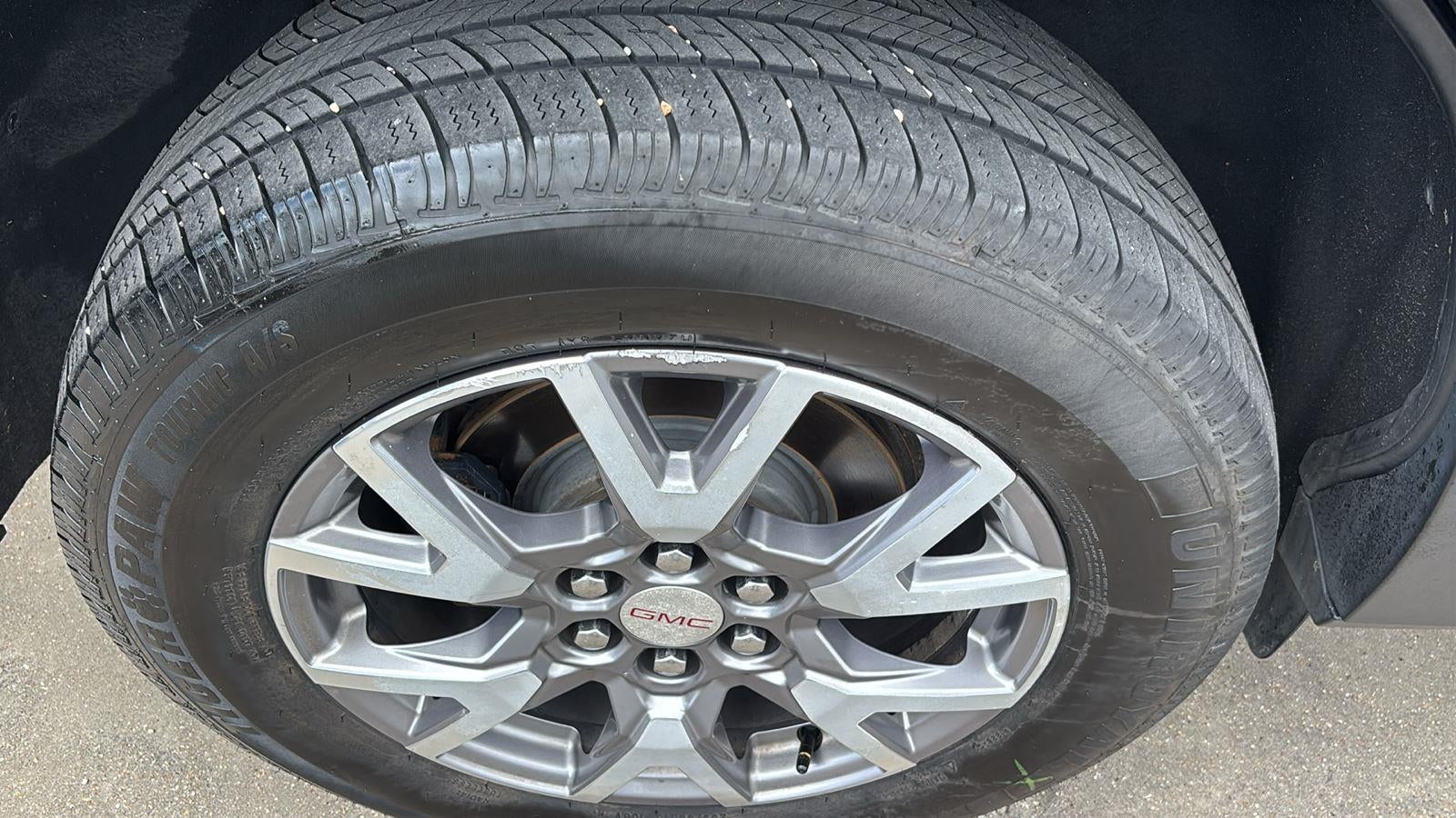 2020 GMC Acadia SLT