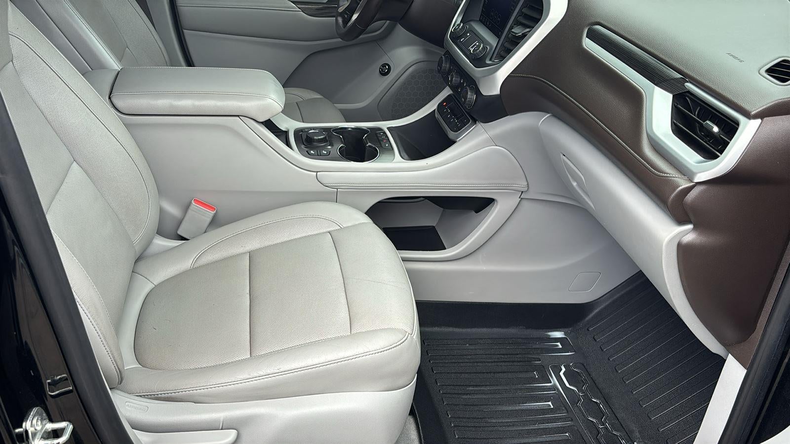 2020 GMC Acadia SLT