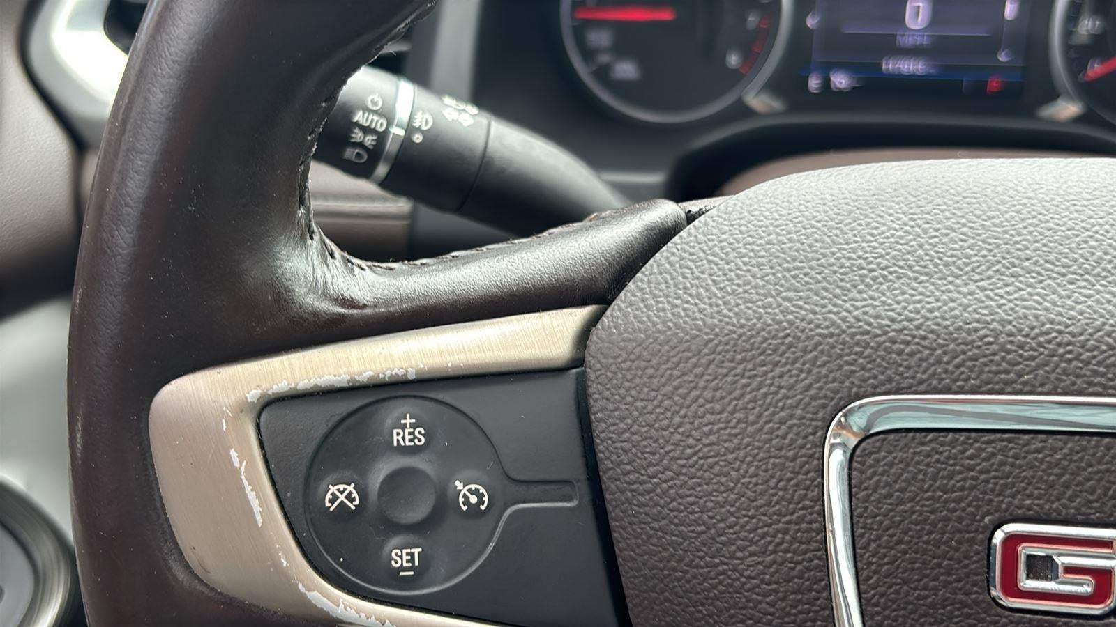 2020 GMC Acadia SLT