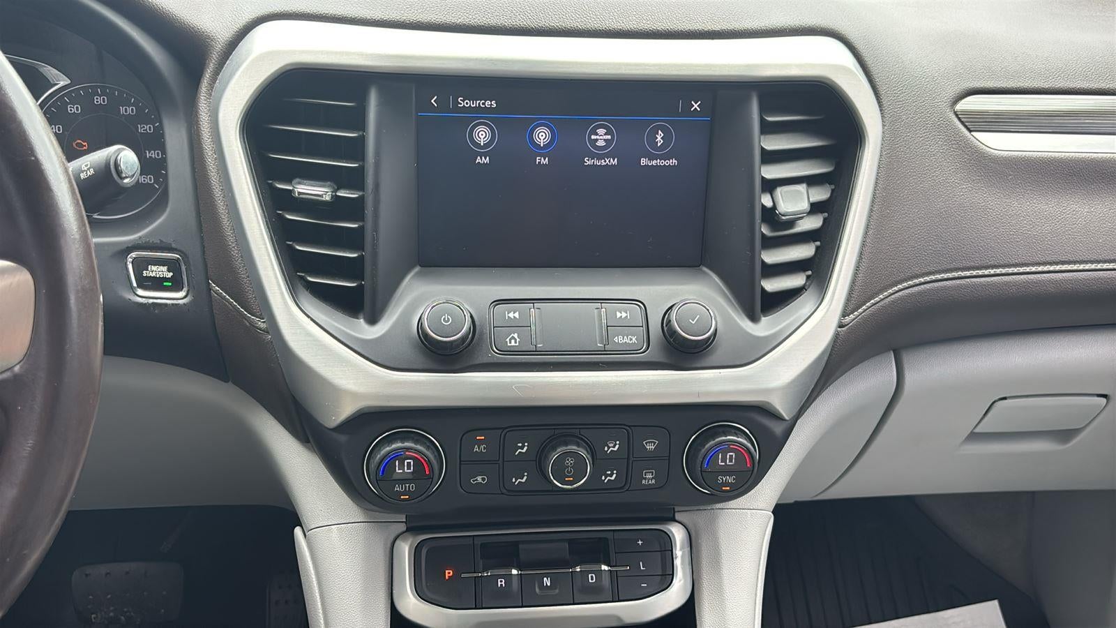 2020 GMC Acadia SLT