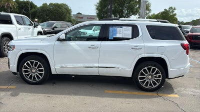 2023 GMC Acadia Denali