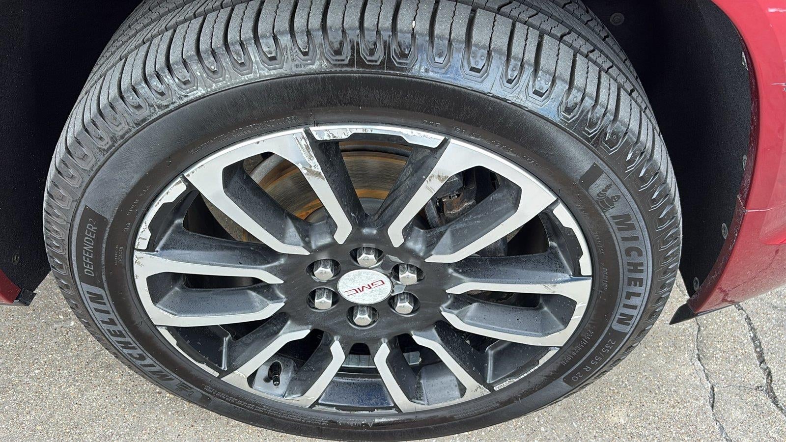 2020 GMC Acadia Denali