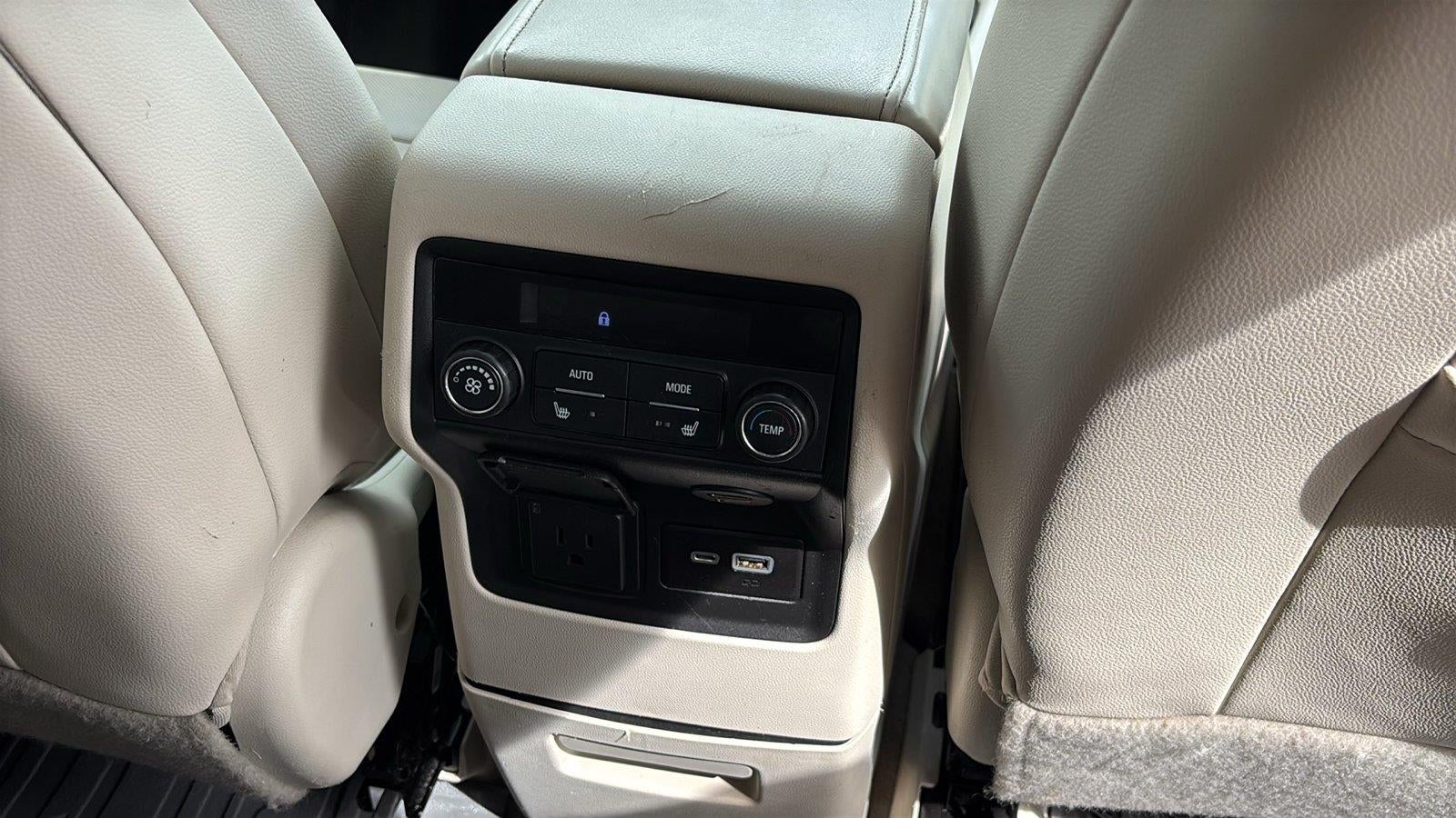 2020 GMC Acadia Denali