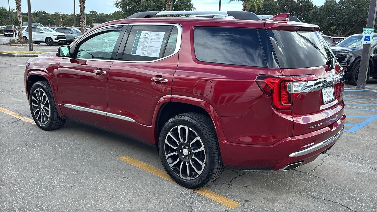 2020 GMC Acadia Denali