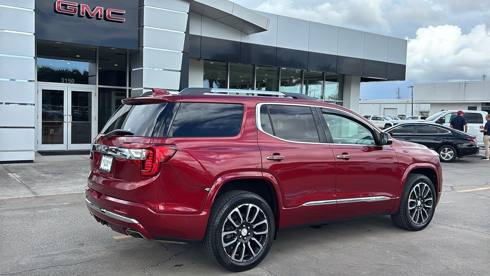2020 GMC Acadia Denali - Photo 7