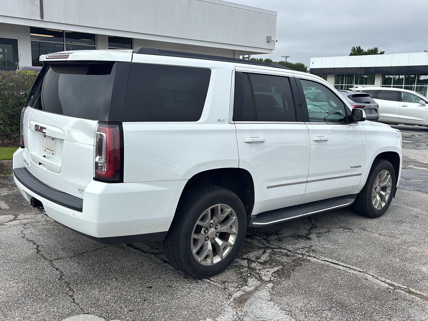 2020 GMC Yukon SLT