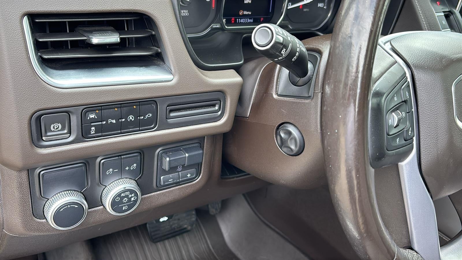 2021 GMC Yukon SLT