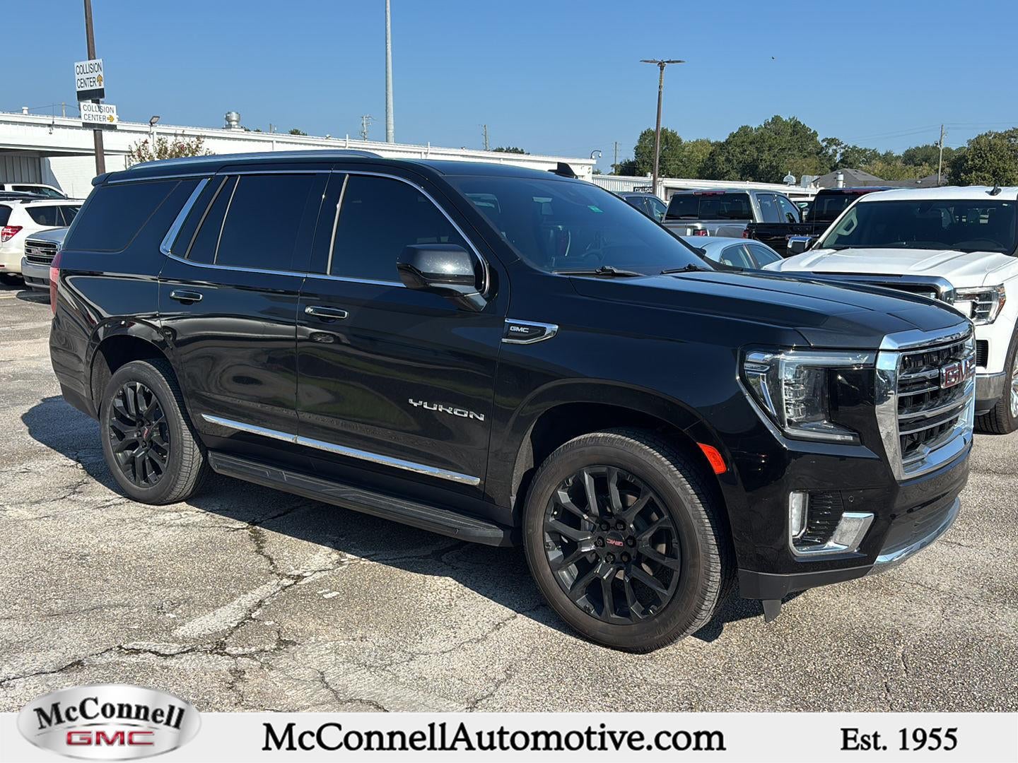 2023 GMC Yukon SLT
