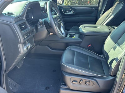 2023 GMC Yukon SLT