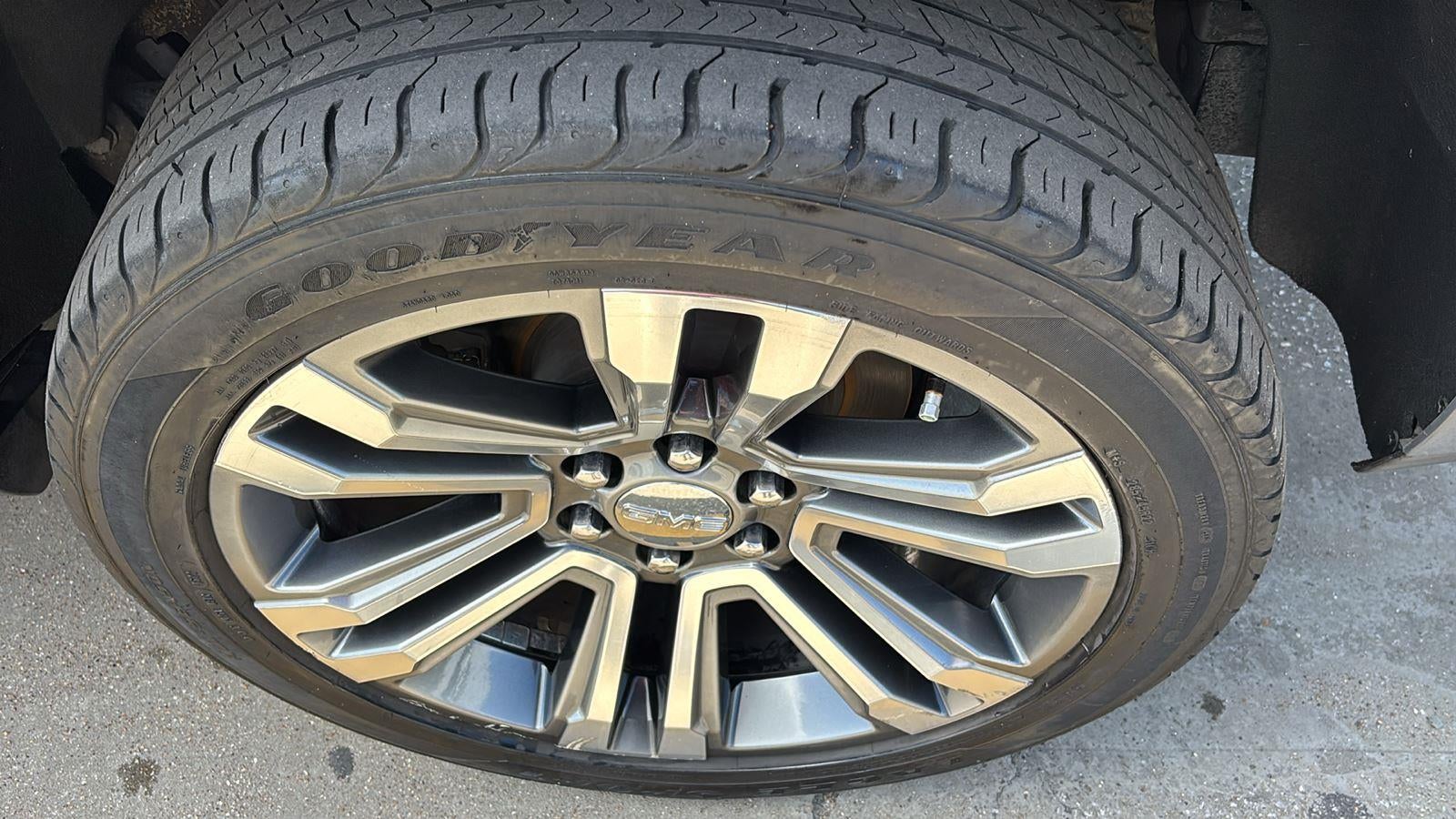 2019 GMC Yukon Denali