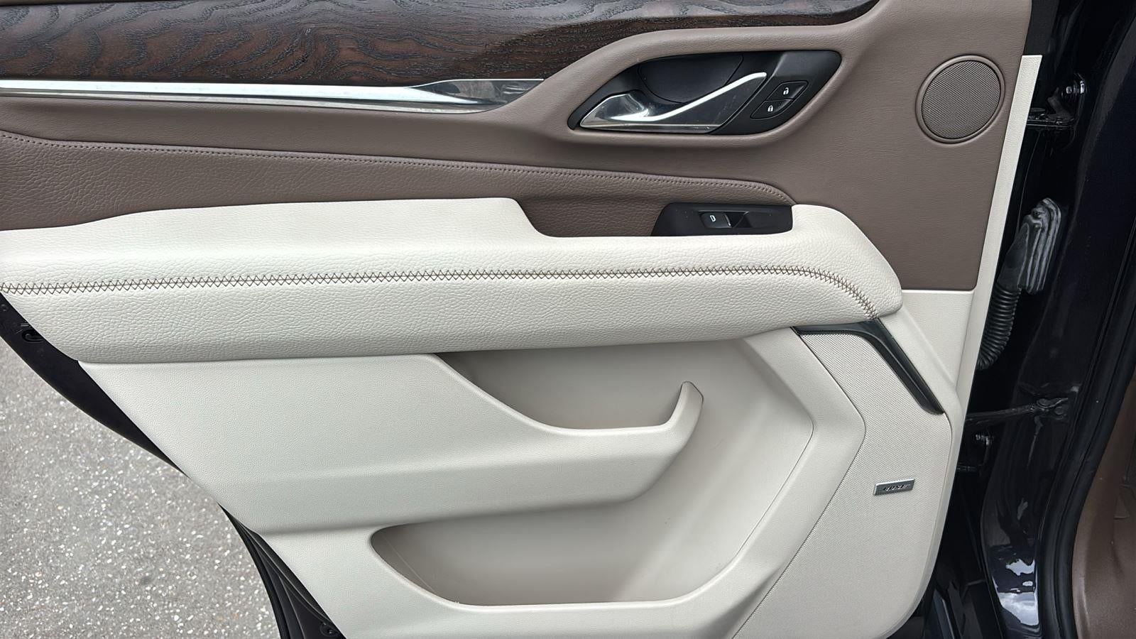 2023 GMC Yukon Denali - Photo 19