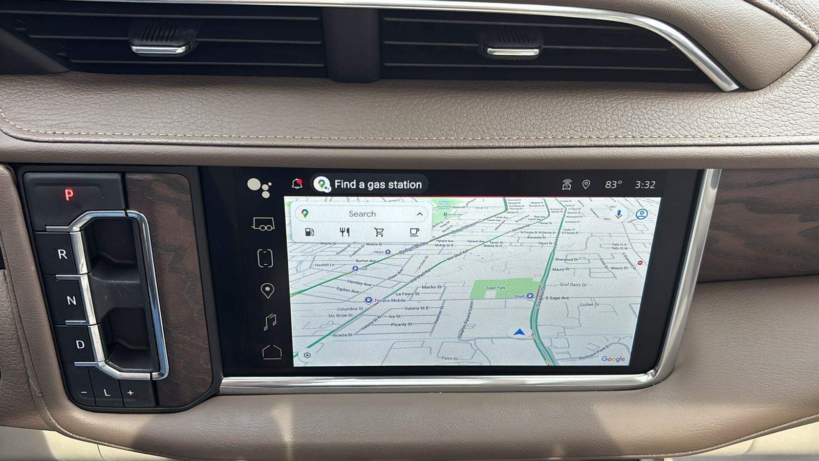 2023 GMC Yukon Denali - Photo 38