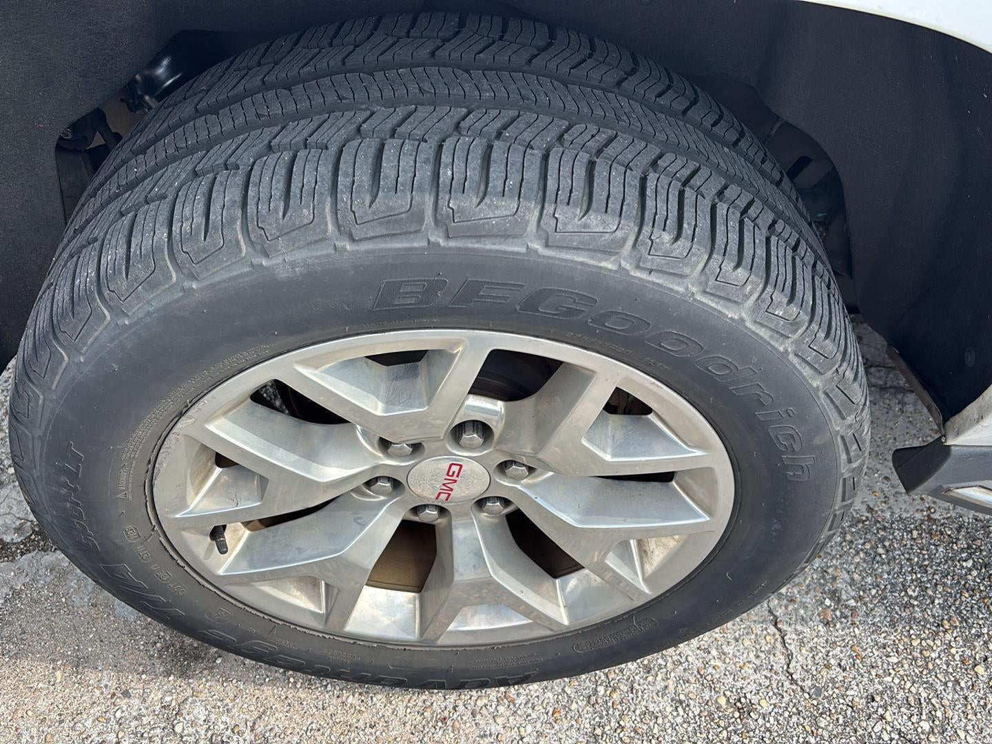 2019 GMC Yukon XL SLT
