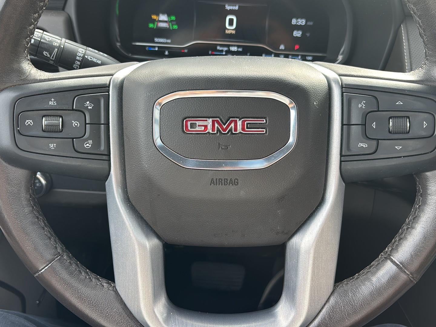 2022 GMC Yukon XL SLT