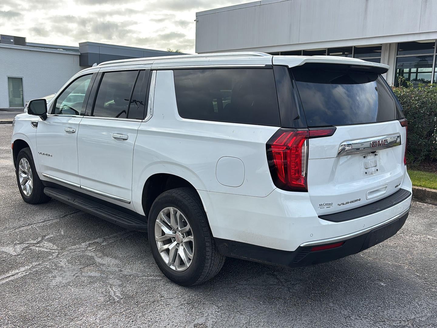 2022 GMC Yukon XL SLT