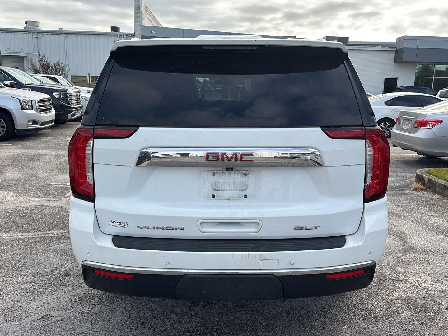 2022 GMC Yukon XL SLT