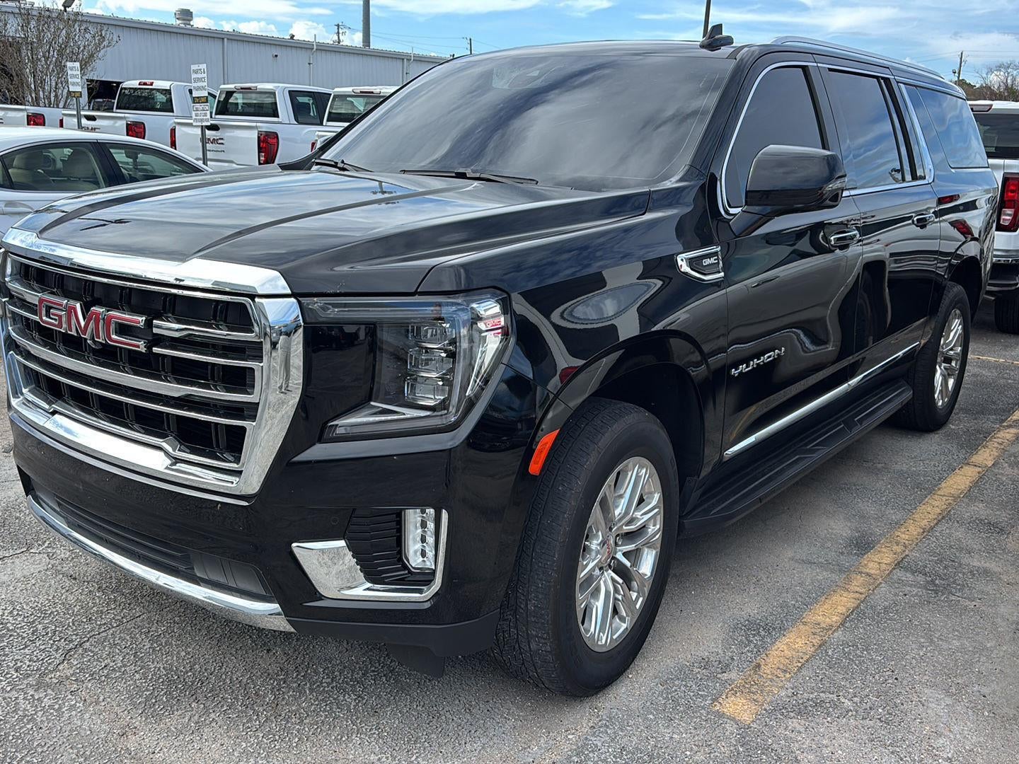 2022 GMC Yukon XL SLT